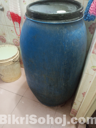 পানির ড্রাম